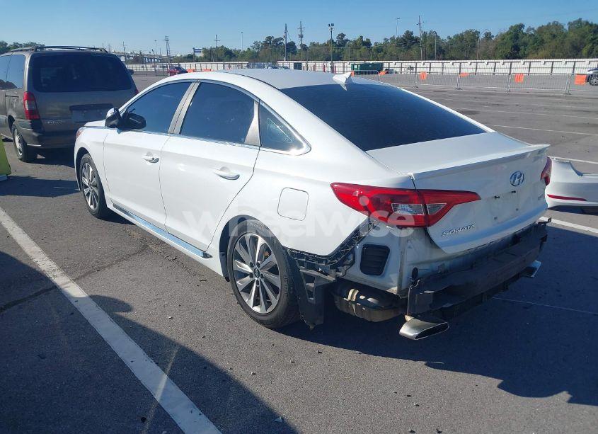 Photo 3 of 2015 Hyundai Sonata SPORT (VIN 5NPE34AF3FH021654)