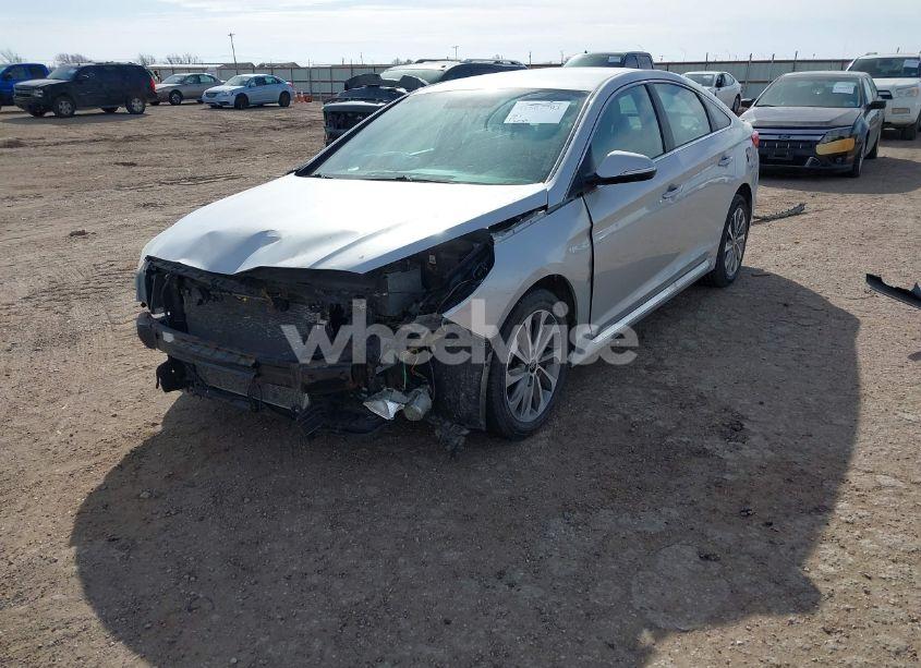 Photo 2 of 2015 Hyundai Sonata SPORT (VIN 5NPE34AF3FH029334)