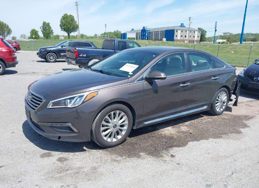 Photo 2 of 2015 Hyundai Sonata LIMITED (VIN 5NPE34AF3FH030855)