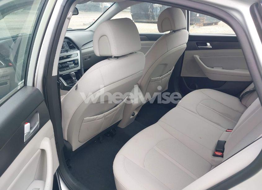 Photo 18 of 2015 Hyundai Sonata SPORT (VIN 5NPE34AF3FH043296)