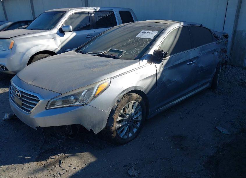 Photo 2 of 2015 Hyundai Sonata LIMITED (VIN 5NPE34AF3FH050961)