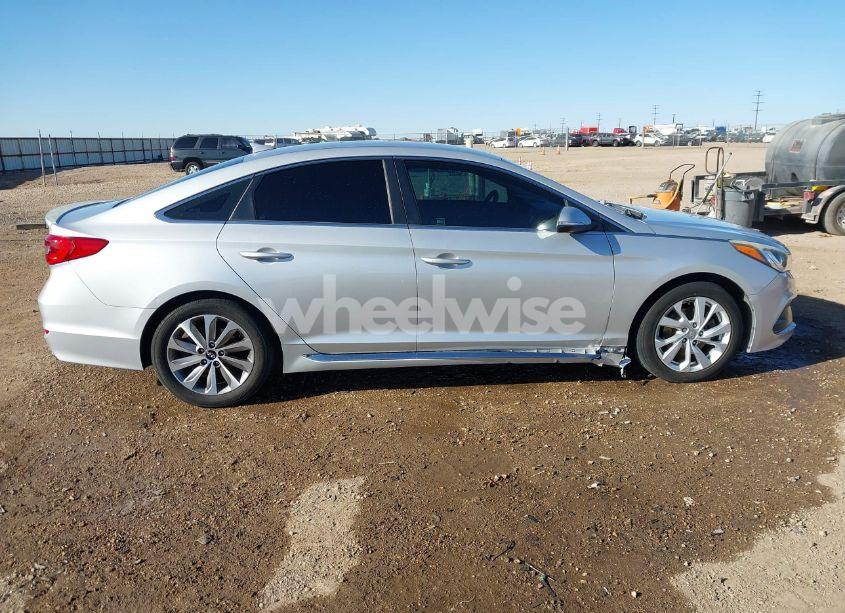 Photo 13 of 2015 Hyundai Sonata SPORT (VIN 5NPE34AF3FH067677)