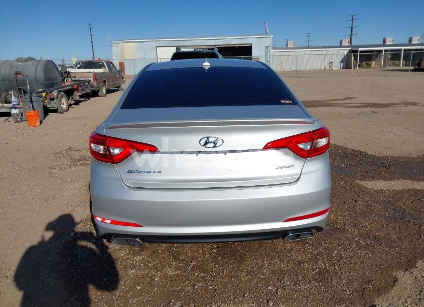 Photo 16 of 2015 Hyundai Sonata SPORT (VIN 5NPE34AF3FH067677)