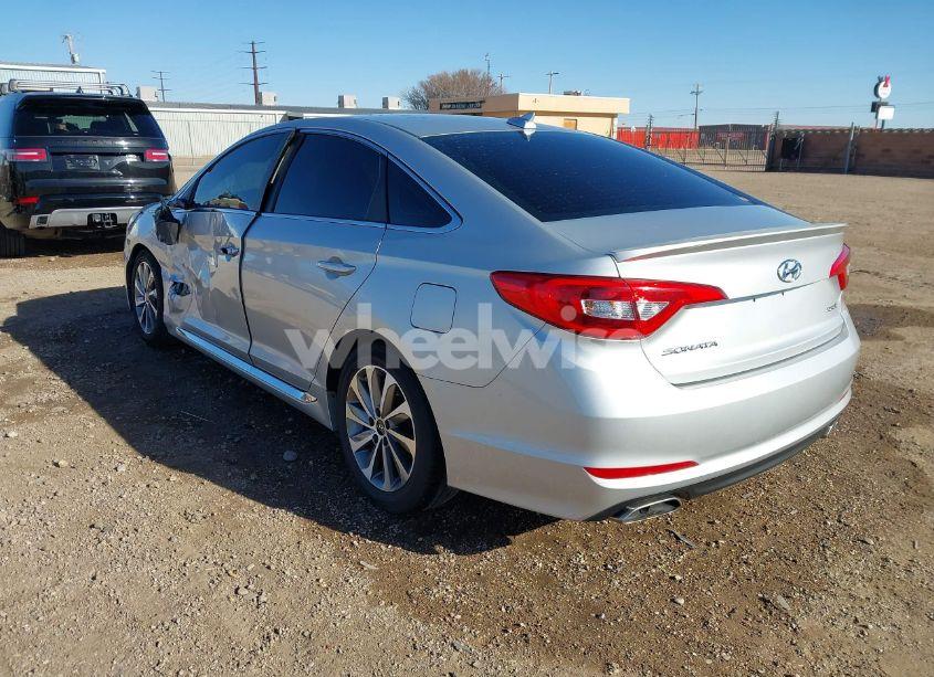 Photo 3 of 2015 Hyundai Sonata SPORT (VIN 5NPE34AF3FH067677)