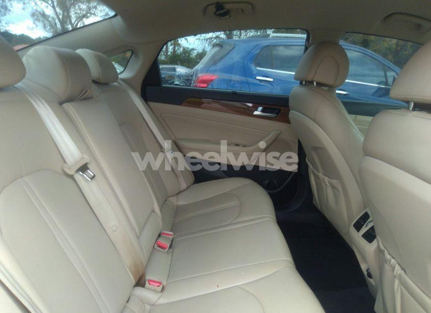 Photo 8 of 2015 Hyundai Sonata LIMITED (VIN 5NPE34AF3FH111077)