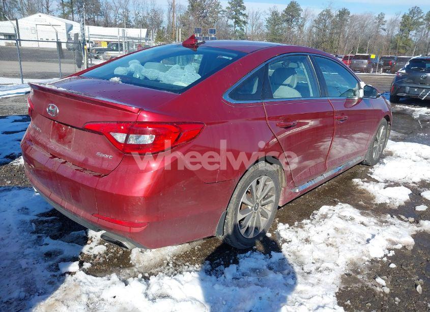 Photo 4 of 2015 Hyundai Sonata SPORT (VIN 5NPE34AF3FH128090)