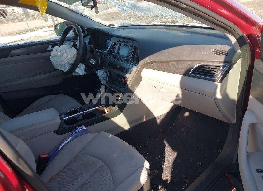 Photo 5 of 2015 Hyundai Sonata SPORT (VIN 5NPE34AF3FH128090)