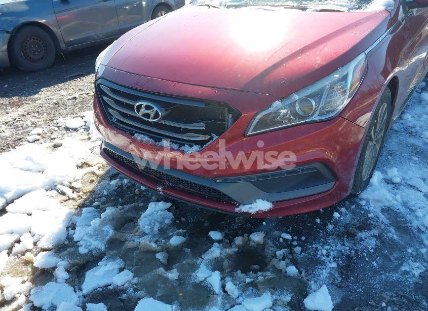 Photo 6 of 2015 Hyundai Sonata SPORT (VIN 5NPE34AF3FH128090)