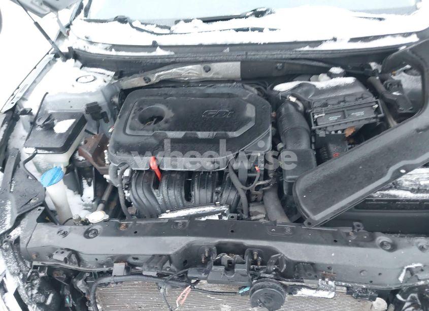 Photo 10 of 2015 Hyundai Sonata LIMITED (VIN 5NPE34AF3FH131863)