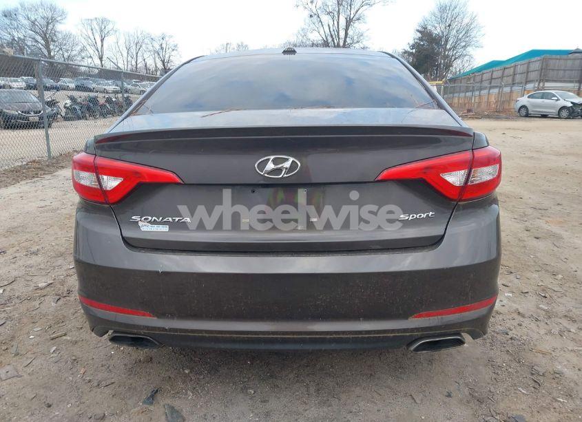 Photo 17 of 2015 Hyundai Sonata SPORT (VIN 5NPE34AF3FH192646)