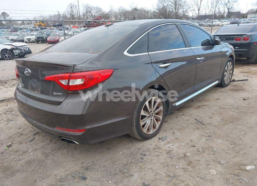 Photo 4 of 2015 Hyundai Sonata SPORT (VIN 5NPE34AF3FH192646)