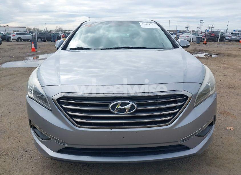 Photo 6 of 2015 Hyundai Sonata LIMITED (VIN 5NPE34AF3FH200664)