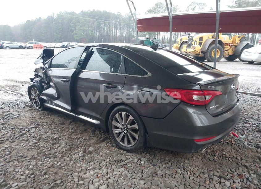 Photo 3 of 2015 Hyundai Sonata SPORT (VIN 5NPE34AF3FH208926)