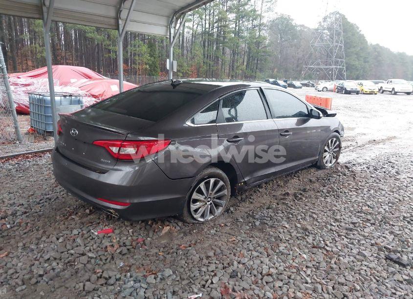 Photo 4 of 2015 Hyundai Sonata SPORT (VIN 5NPE34AF3FH208926)