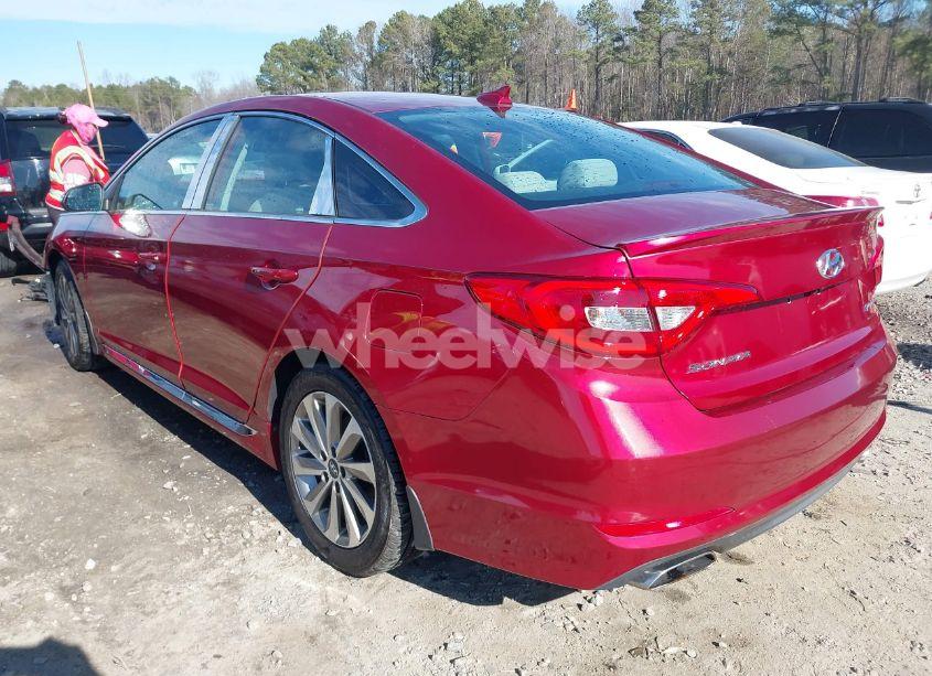 Photo 3 of 2015 Hyundai Sonata SPORT (VIN 5NPE34AF3FH213267)
