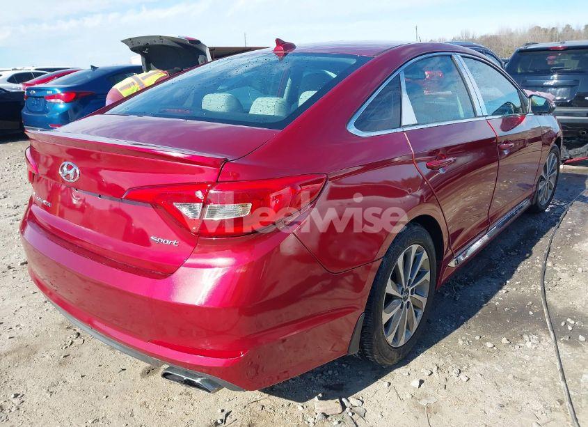 Photo 4 of 2015 Hyundai Sonata SPORT (VIN 5NPE34AF3FH213267)