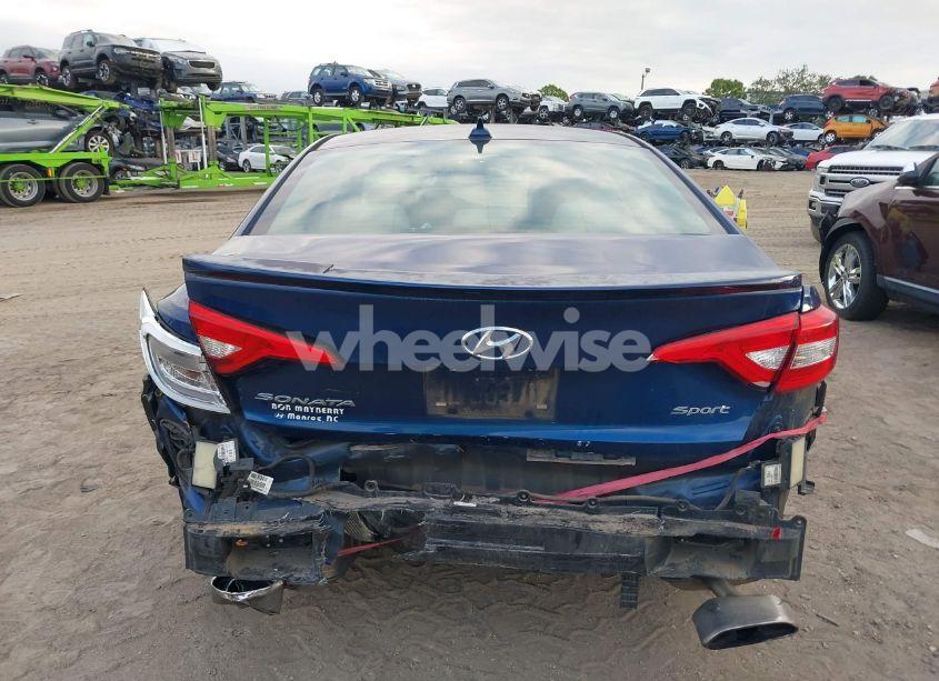 Photo 17 of 2015 Hyundai Sonata N/A (VIN 5NPE34AF3FH238248)