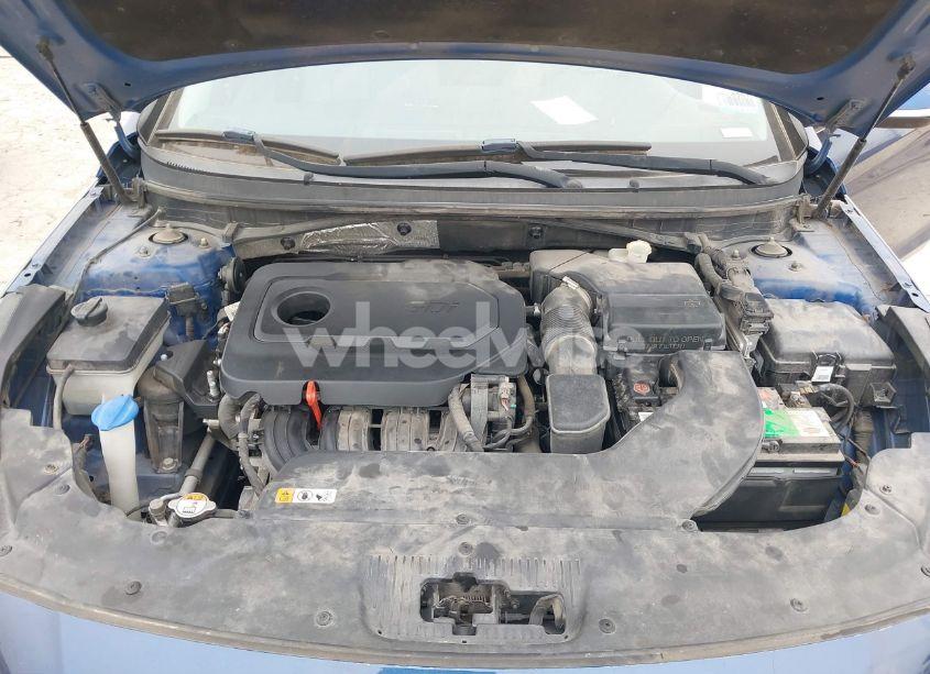 Photo 10 of 2016 Hyundai Sonata LIMITED (VIN 5NPE34AF3GH265838)