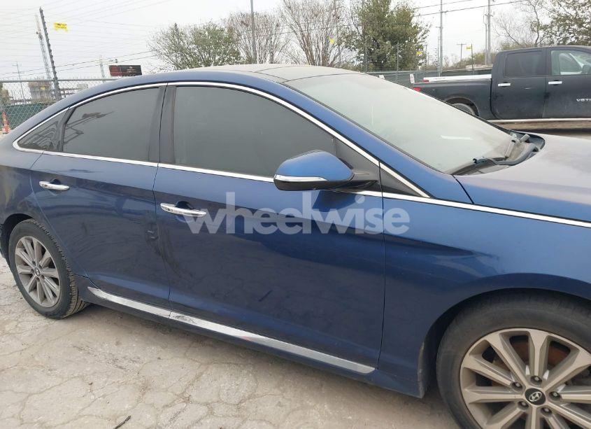 Photo 13 of 2016 Hyundai Sonata LIMITED (VIN 5NPE34AF3GH265838)