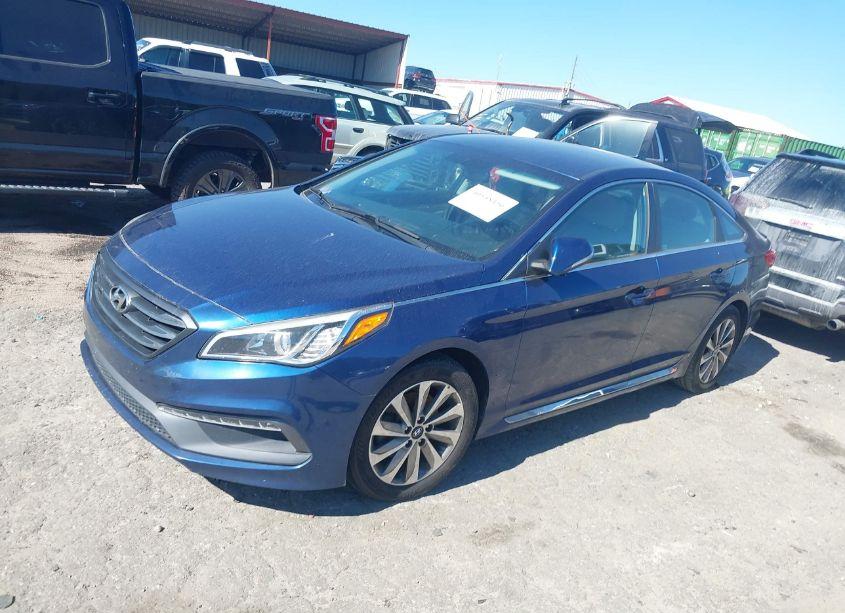 Photo 2 of 2016 Hyundai Sonata SPORT (VIN 5NPE34AF3GH280341)