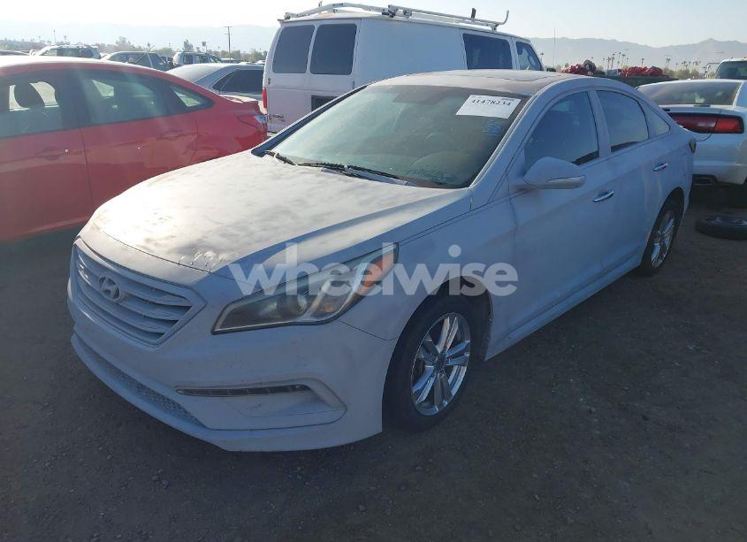 Photo 2 of 2016 Hyundai Sonata SPORT (VIN 5NPE34AF3GH319753)