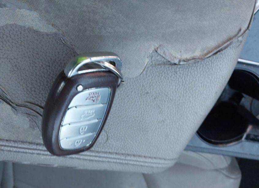 Photo 11 of 2016 Hyundai Sonata LIMITED (VIN 5NPE34AF3GH341946)