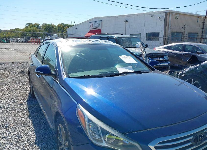 Photo 6 of 2016 Hyundai Sonata LIMITED (VIN 5NPE34AF3GH341946)