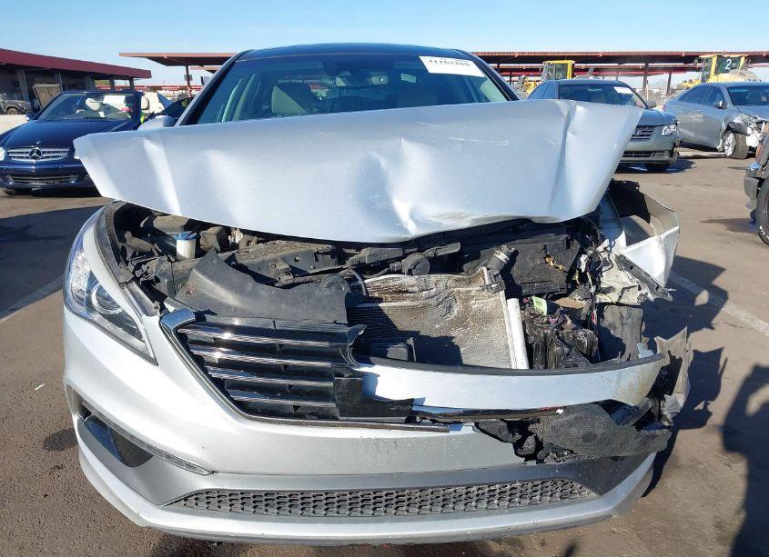 Photo 12 of 2016 Hyundai Sonata LIMITED (VIN 5NPE34AF3GH400963)