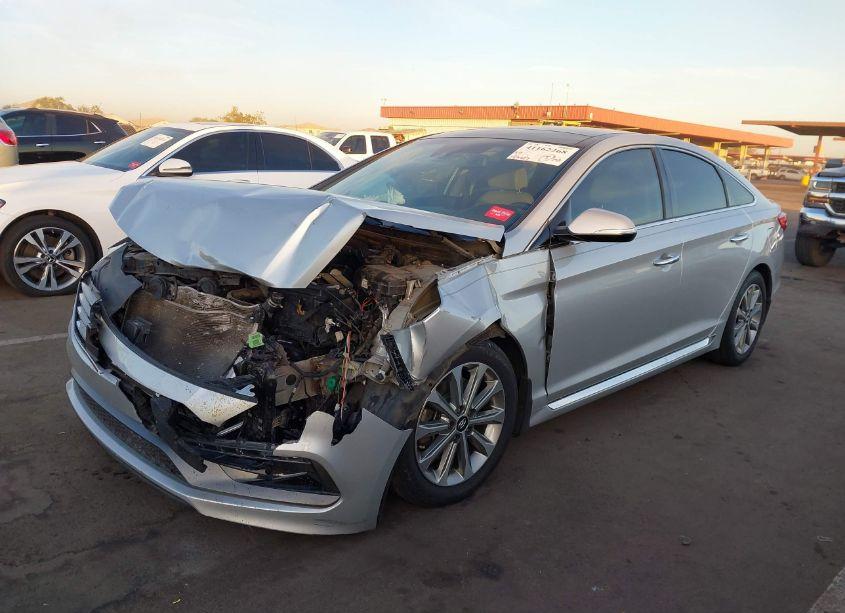 Photo 2 of 2016 Hyundai Sonata LIMITED (VIN 5NPE34AF3GH400963)