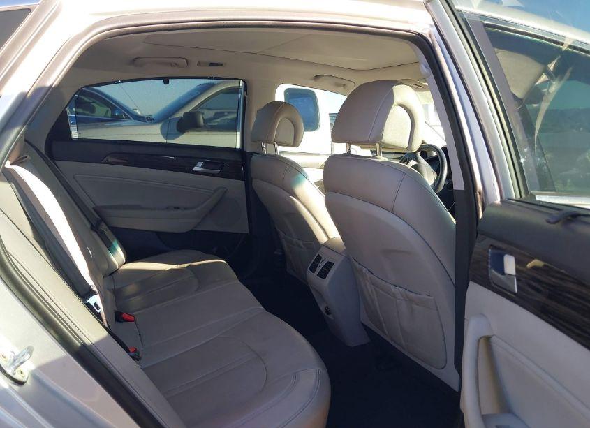 Photo 8 of 2016 Hyundai Sonata LIMITED (VIN 5NPE34AF3GH400963)
