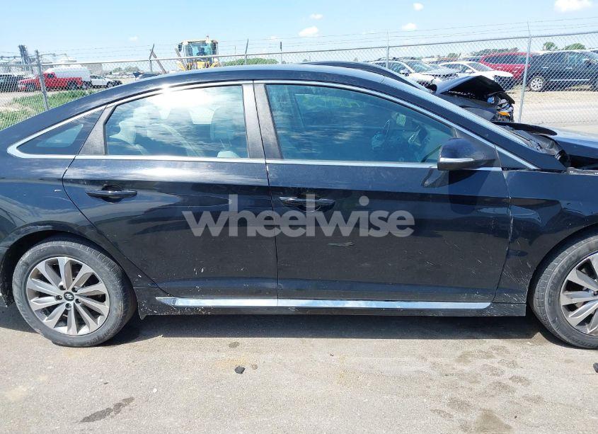 Photo 13 of 2017 Hyundai Sonata SPORT (VIN 5NPE34AF3HH522837)