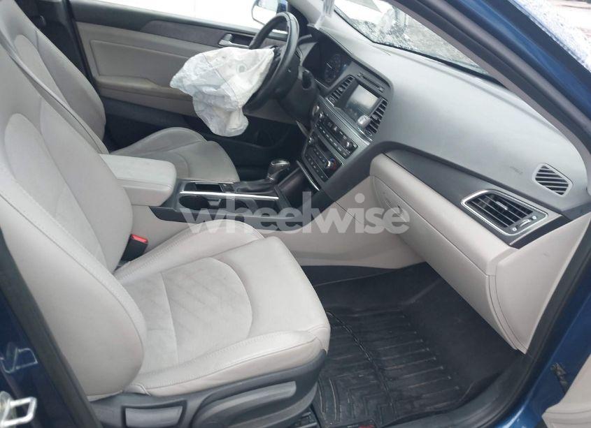 Photo 5 of 2017 Hyundai Sonata SPORT (VIN 5NPE34AF3HH527150)