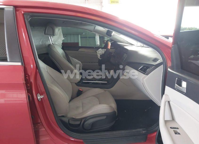 Photo 5 of 2017 Hyundai Sonata SPORT (VIN 5NPE34AF3HH551836)