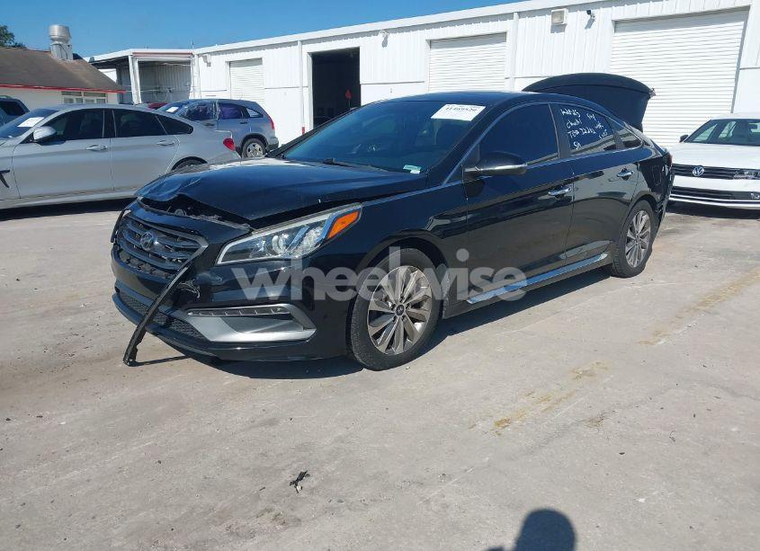 Photo 2 of 2017 Hyundai Sonata SPORT (VIN 5NPE34AF3HH555675)