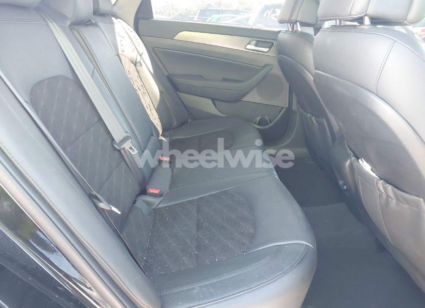 Photo 8 of 2017 Hyundai Sonata SPORT (VIN 5NPE34AF3HH555675)