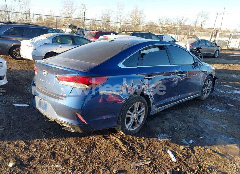 Photo 4 of 2018 Hyundai Sonata SPORT (VIN 5NPE34AF3JH614889)