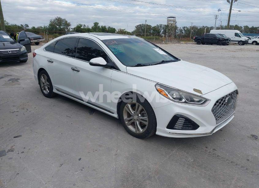 2018 Hyundai Sonata SPORT (VIN 5NPE34AF3JH615718) main photo