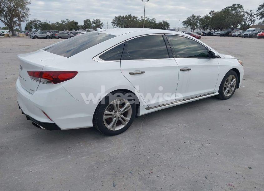 Photo 4 of 2018 Hyundai Sonata SPORT (VIN 5NPE34AF3JH615718)