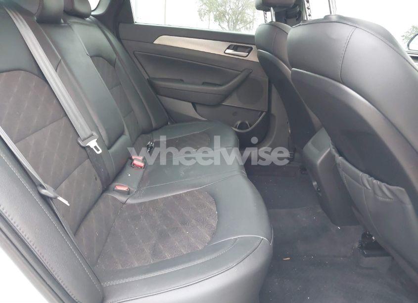 Photo 8 of 2018 Hyundai Sonata SPORT (VIN 5NPE34AF3JH615718)