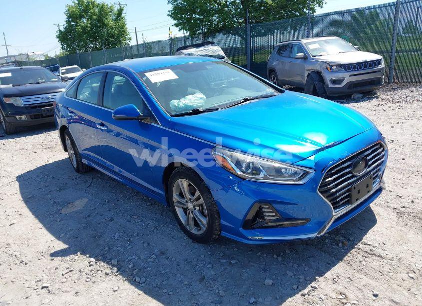 2018 Hyundai Sonata SEL (VIN 5NPE34AF3JH638058) main photo