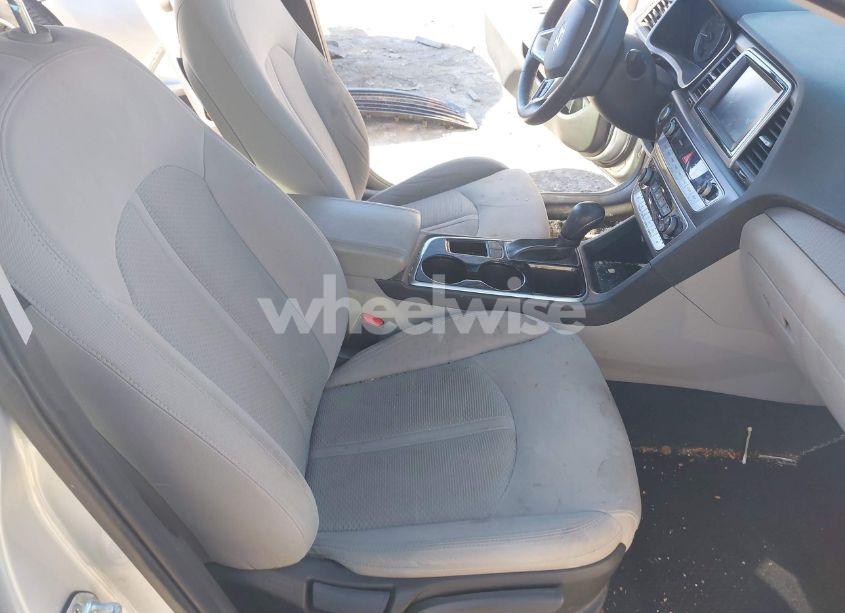 Photo 5 of 2018 Hyundai Sonata SEL (VIN 5NPE34AF3JH671738)