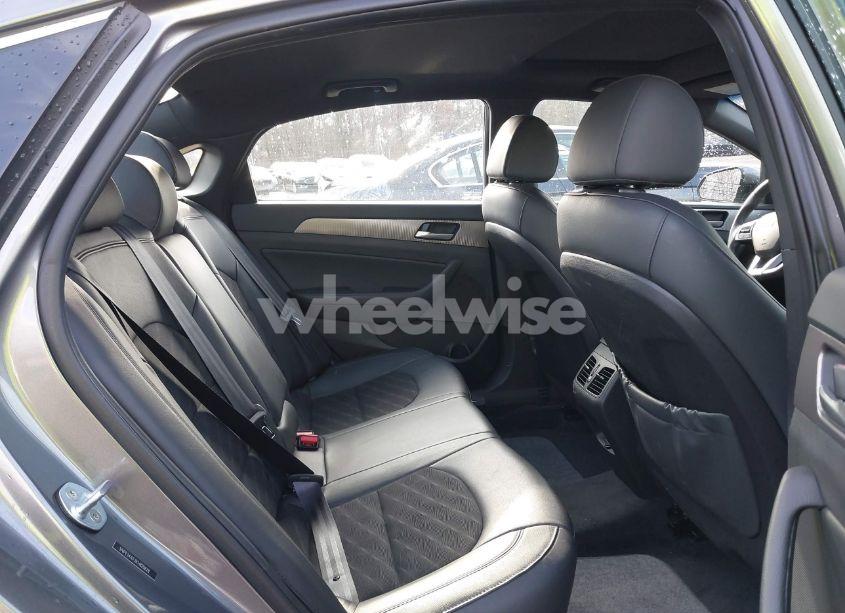Photo 8 of 2019 Hyundai Sonata SPORT (VIN 5NPE34AF3KH820828)