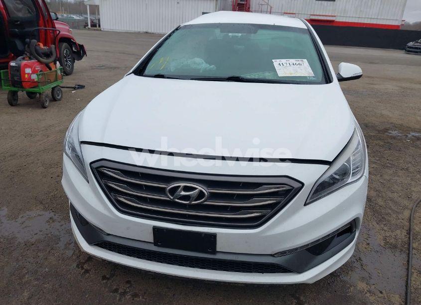 Photo 13 of 2015 Hyundai Sonata SPORT (VIN 5NPE34AF4FH021338)