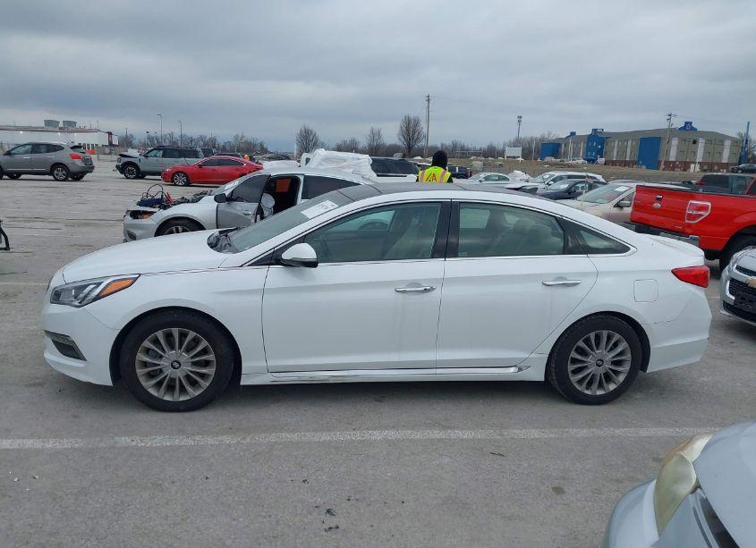 Photo 15 of 2015 Hyundai Sonata LIMITED (VIN 5NPE34AF4FH046918)