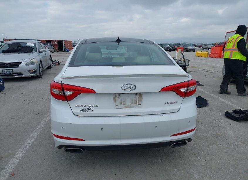 Photo 17 of 2015 Hyundai Sonata LIMITED (VIN 5NPE34AF4FH046918)