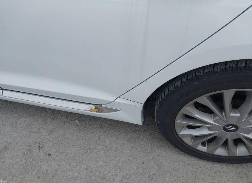 Photo 19 of 2015 Hyundai Sonata LIMITED (VIN 5NPE34AF4FH046918)