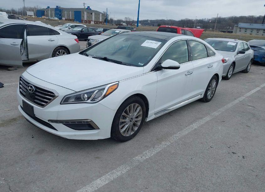 Photo 2 of 2015 Hyundai Sonata LIMITED (VIN 5NPE34AF4FH046918)