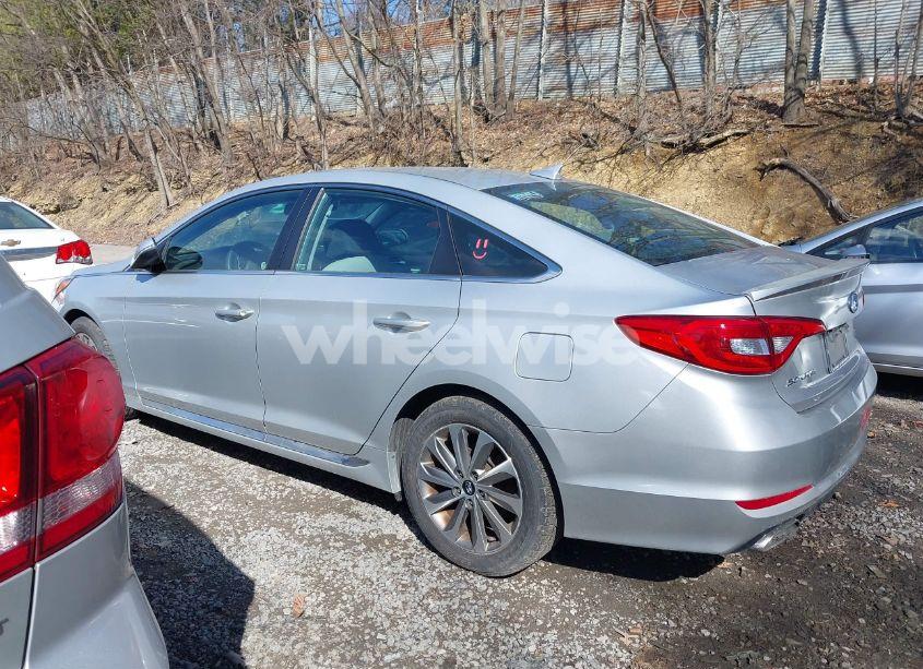 Photo 15 of 2015 Hyundai Sonata SPORT (VIN 5NPE34AF4FH047759)