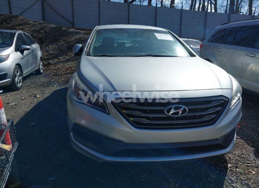 Photo 20 of 2015 Hyundai Sonata SPORT (VIN 5NPE34AF4FH047759)