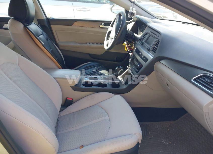 Photo 5 of 2015 Hyundai Sonata SPORT (VIN 5NPE34AF4FH047759)